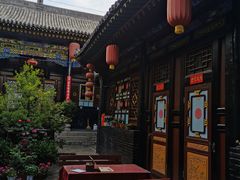 -德居源