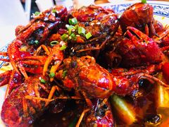 -郑东靓靓虾馆·金牌油焖大虾(天泽街店)