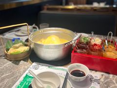 -禄婶鸡煲·打边炉