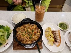 -明记港式烧腊茶餐厅(下沙店)