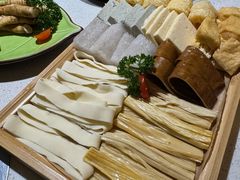 -一叶一世界•素食餐厅(环球中心店)