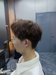 -米可造型烫发染发