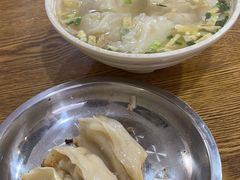 -黄阿姨锅贴大王(万航渡路店)