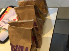板烧鸡腿堡-麦当劳(无锡滨湖万达店)