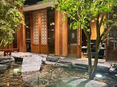 -萨拉伯尔(燕莎友谊商城店)