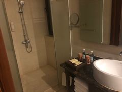 -三亚亚龙湾五号度假别墅酒店