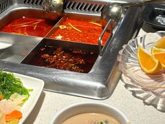 -海底捞火锅鲜切牛肉主题店(长寿路店)