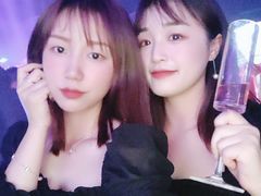 -欧米亚派对酒吧(绵阳店)