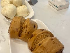 红糖馒头-李与白包子铺(桐梓林店)