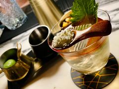 -OZONE 顶楼酒吧(香港丽思卡尔顿酒店)