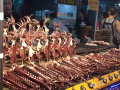 -六合夜市
