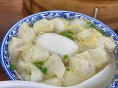 -聚笼鲜美食(凤凰街店)