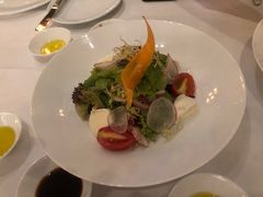 -卡佩罗意大利餐厅及酒吧Al Cappello Trattoria