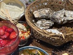 -蚝堡海鲜·威海菜·海肠捞饭·烧烤·亚洲吃蚝公司(幸福门店)