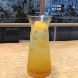 气泡冰果汁-悦诗风吟innisfree