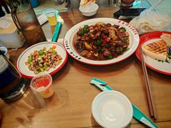 -鲁南仔·滕州炒鸡(经三路店)