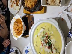 -小菜园新徽菜(镇江丹阳吾悦店)