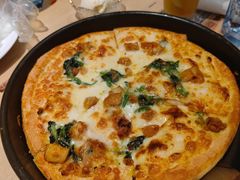 奶油菠菜鸡肉披萨-必胜客(包头万达店)