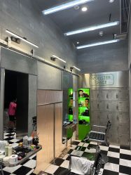 -Devilhands Barbershop男士理容店