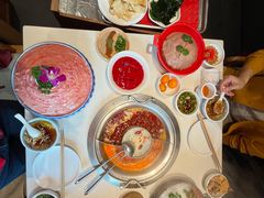 -周师兄大刀腰片火锅(磁器口直营店)