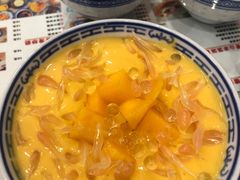 -广信牛奶甜品世家(台东店)