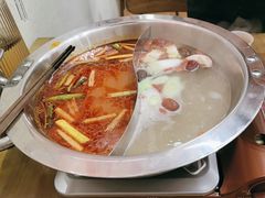 -黔哆哆地摊酸汤火锅(清湖店)