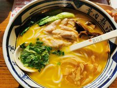 -鑫花溪牛肉米粉(文星广场店)