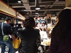 -胖东来生活广场(健康路店)