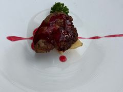 -亮马河饭店翠雅咖啡厅