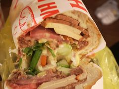 -Bánh Mì Huynh Hoa