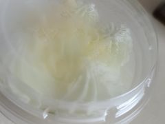 薄荷掼奶油-红宝石·鲜奶小方·海派西点房(南丹店)