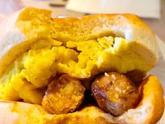 -麦当劳(展览路店)