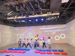 -小鸡哆哆故事屋·儿童乐园(嘉里城店)