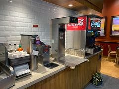 -The Habit Burger Grill 哈比特汉堡(爱琴海店)