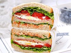 培根金枪鱼三明治-三忘湖 SWANSEEN(柳荫公园店)