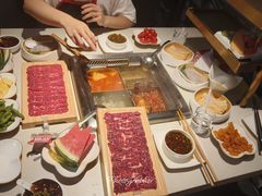 -海底捞火锅鲜切牛肉主题店(长寿路店)