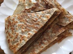 -溢心园香河肉饼总店