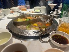 -左庭右院鲜牛肉火锅(环球港店)