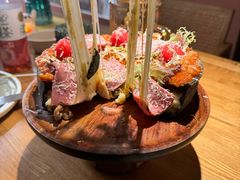-Dragon Pizza•圆脸龙披萨·牛排餐厅