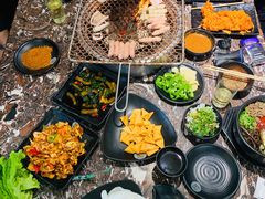 -啊美丽炭火烤肉(滑翔一店)
