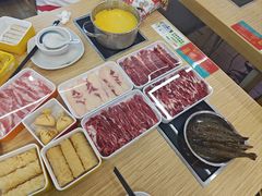 -杨老板·海鲜集市火锅·鲜切牛肉(中防万宝店)