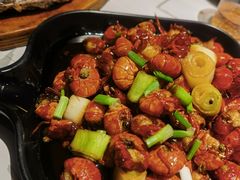 -巴厘龙虾·榜首油焖大虾(音乐学院·沿江酒馆店)