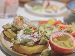 罗勒酱杂菌班尼迪蛋-BE BRIGHT KITCHEN(正佳广场店)