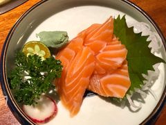 -肉魁屋·烧肉·烧鸟·酒场(高新店)