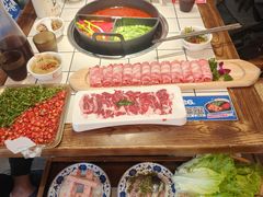 -热火朝天鲜切牛肉火锅(南强街巷店)