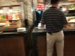 -岷山饭店-芝芝自助餐厅