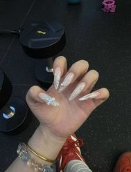 -由甲·美甲美睫工作室