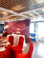 -Doris一站式游轮婚礼船东直营店(外滩店)