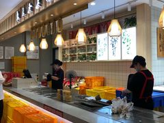 自助取餐区-真真老老粽子(南湖服务区店)