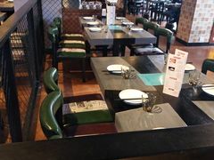 大堂-壹号院音乐餐厅•烤全羊•新疆菜(浐灞店)